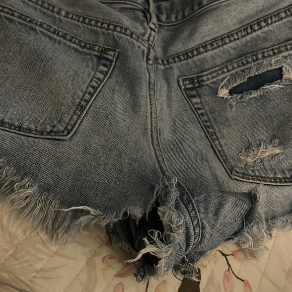 We the free button fly high waisted distressed/destroy short - Picture 9 of 11